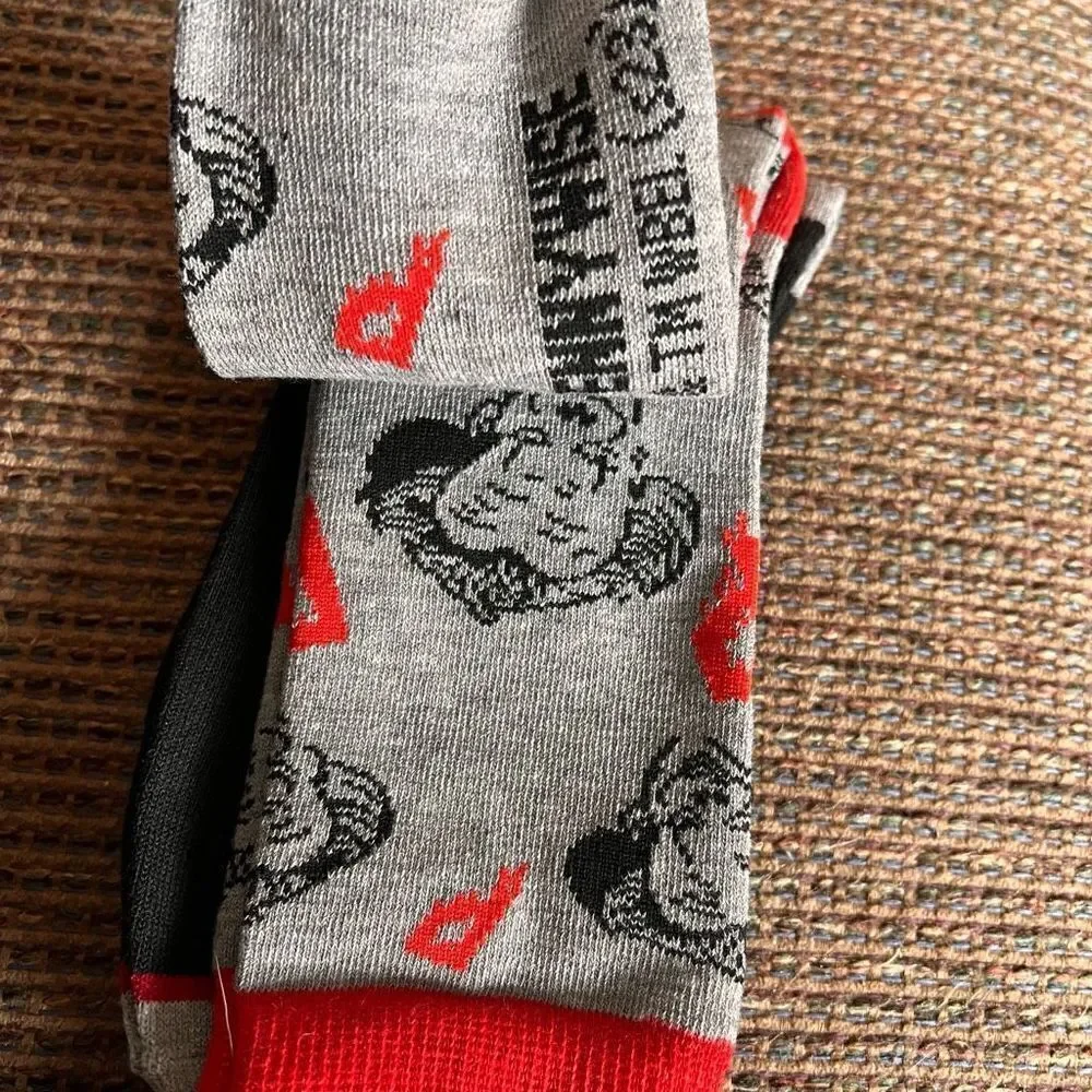 Official IT Pennywise the Clown crew Socks Adult Horror Movie 8-12 NEW! Set of 2